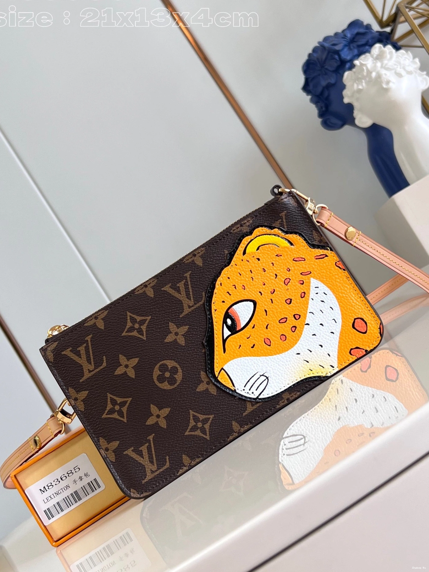 Pouch-21.5*13*4.5CM Lexington VUITTON LOUIS 0718